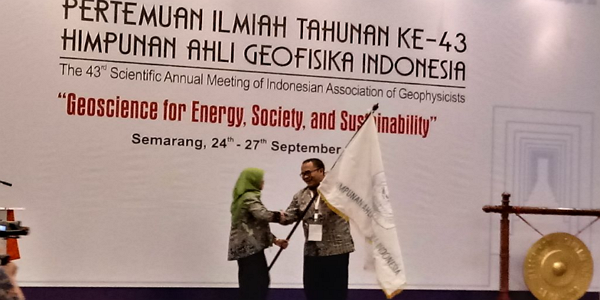 Read more about the article Siaran Pers Pertemuan Ilmiah Tahunan Ke-43 Himpunan Ahli Geofisika Indonesia